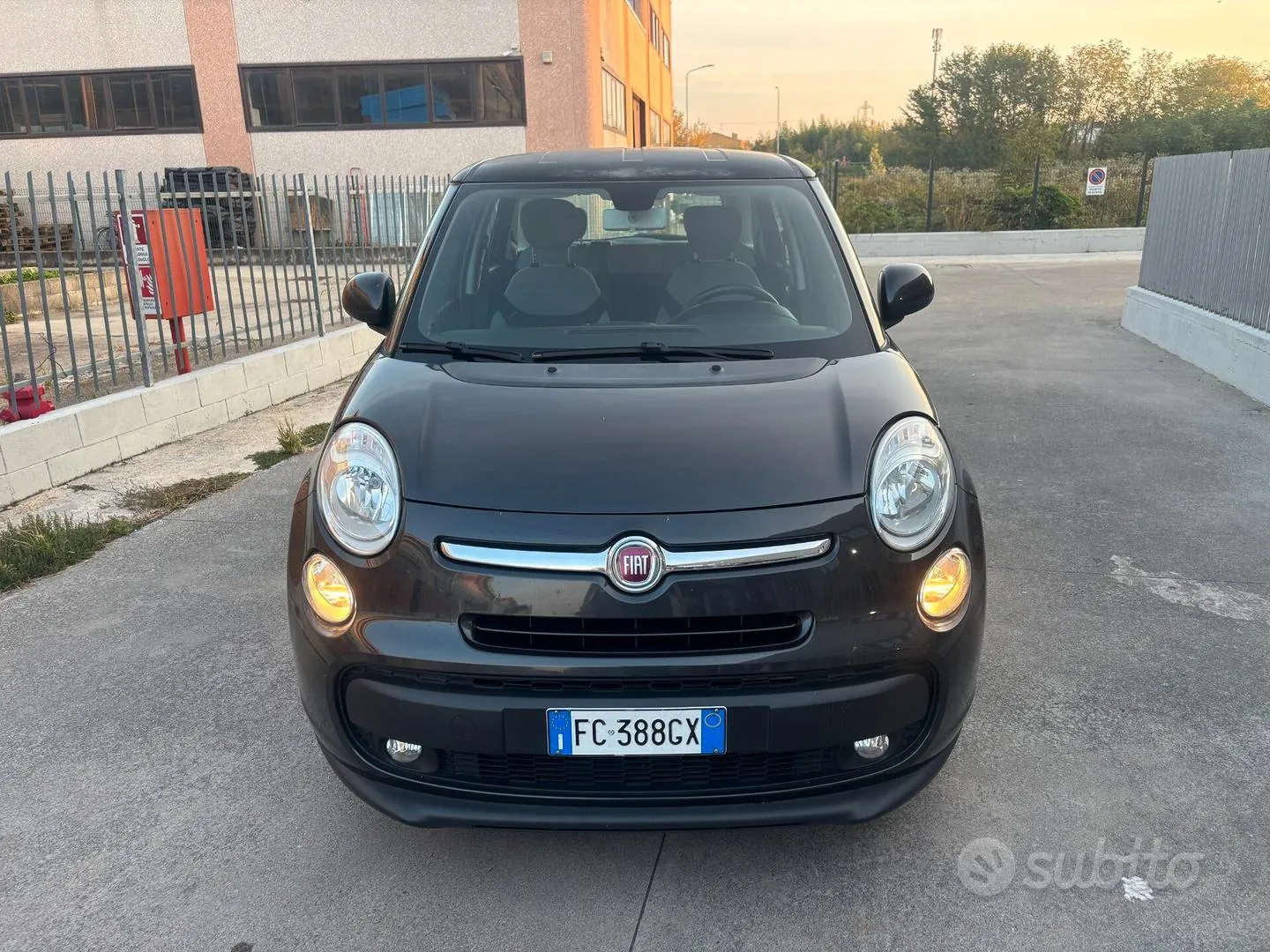 Fiat 500L 2016 photo 2