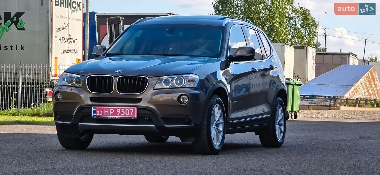 BMW X3 2011 photo 3