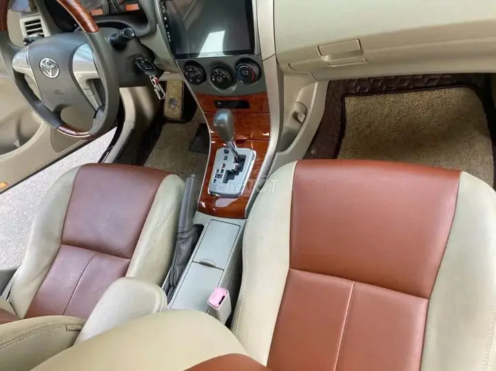 Toyota Corolla Altis 2010 photo 4