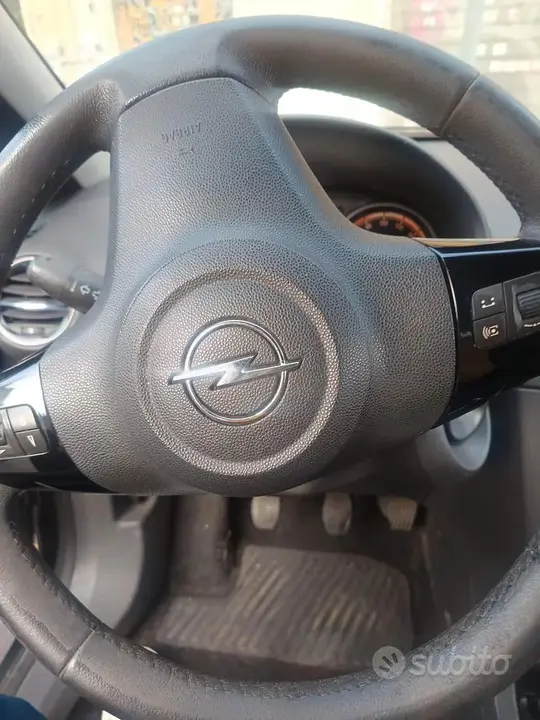 Opel Corsa 2013 photo 5