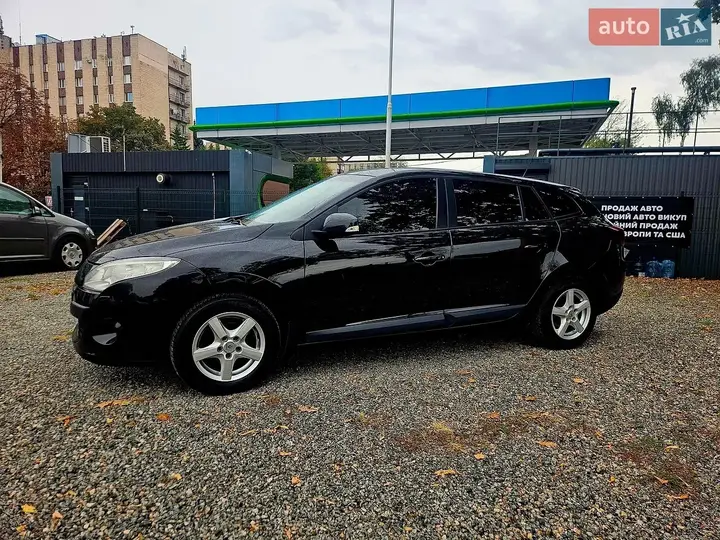 Renault Megane 2010 photo 4