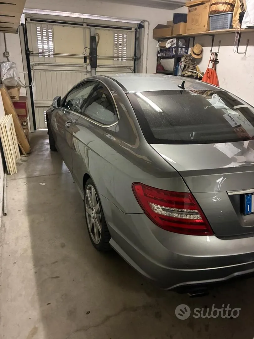 Mercedes-Benz C-Class 2013 photo 4
