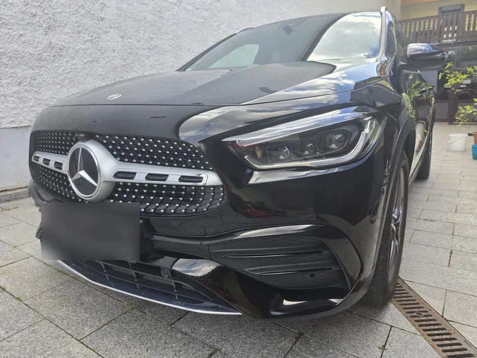 Mercedes-Benz Gla 200 Amg-Line