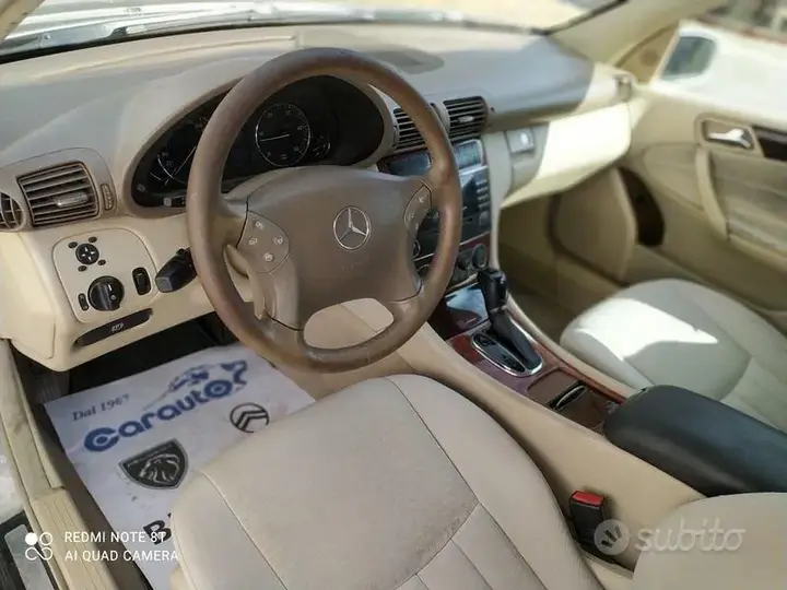 Mercedes-Benz C-Class 2005 photo 4