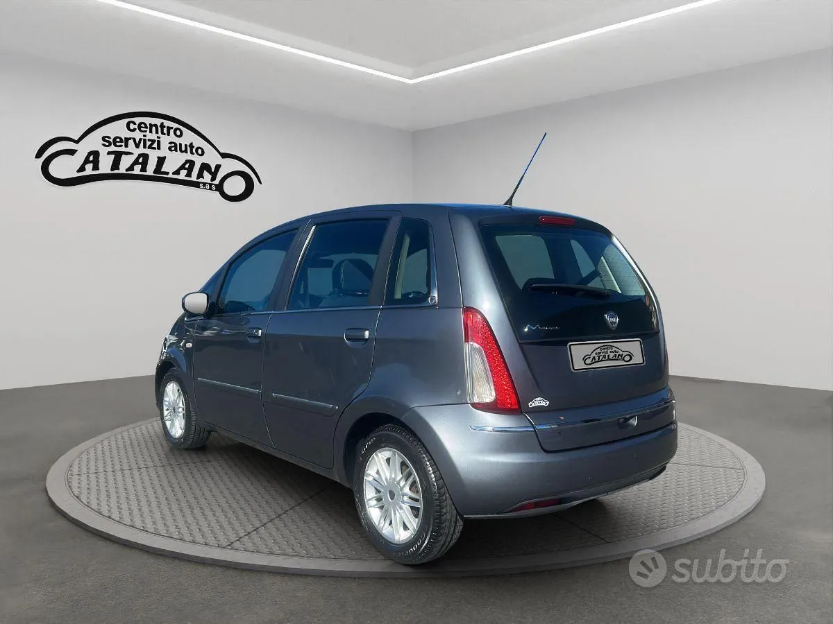 Lancia Musa 2010 photo 3