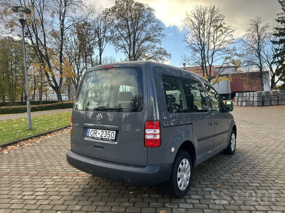 Volkswagen Caddy 2011 photo 5