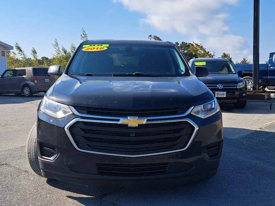 Chevrolet Traverse 2018 photo 2