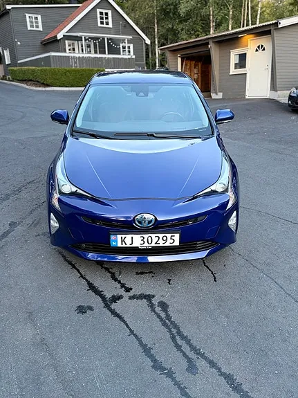 Toyota Prius 2017 photo 4