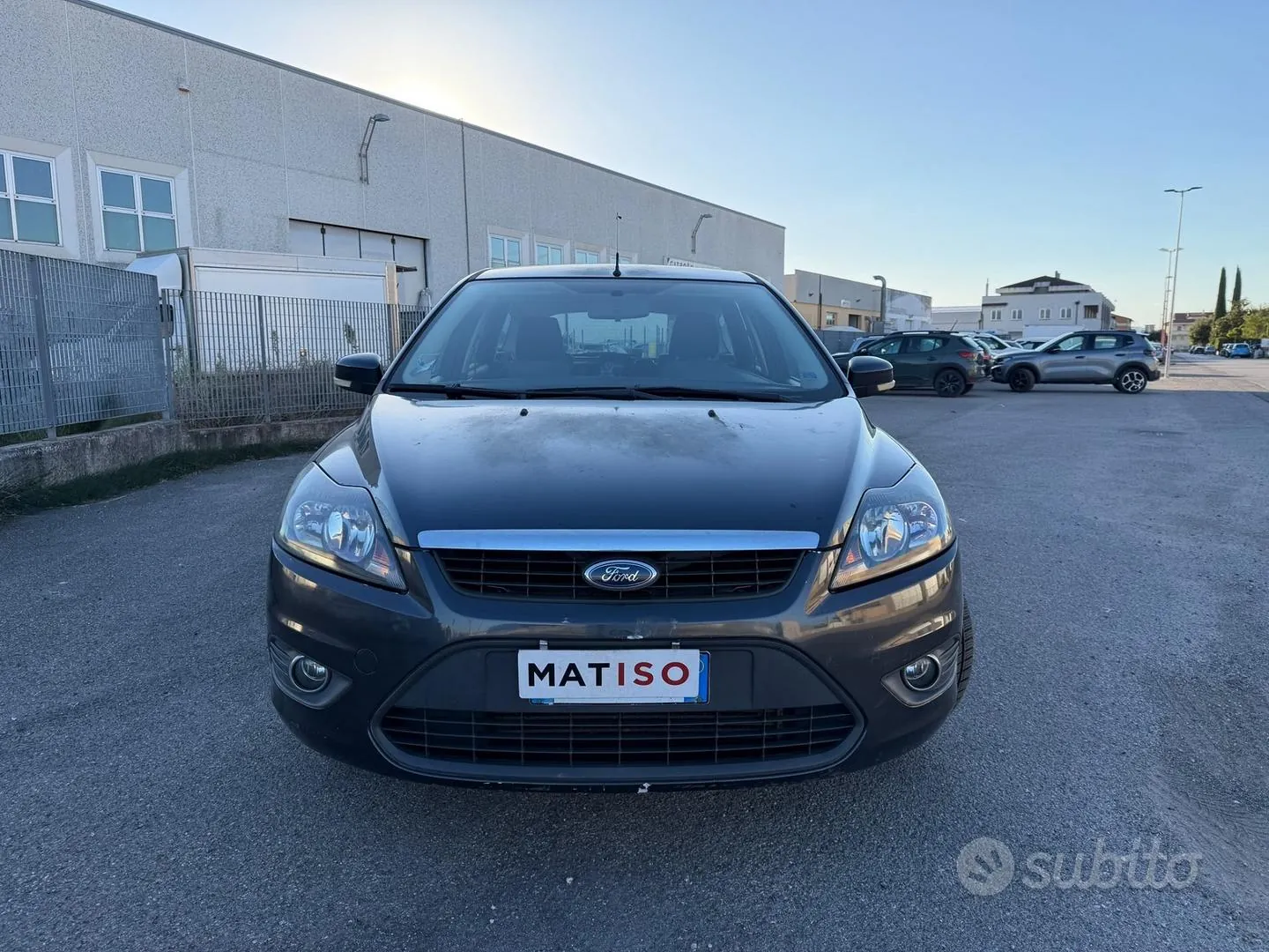 Ford Focus 2010 photo 2