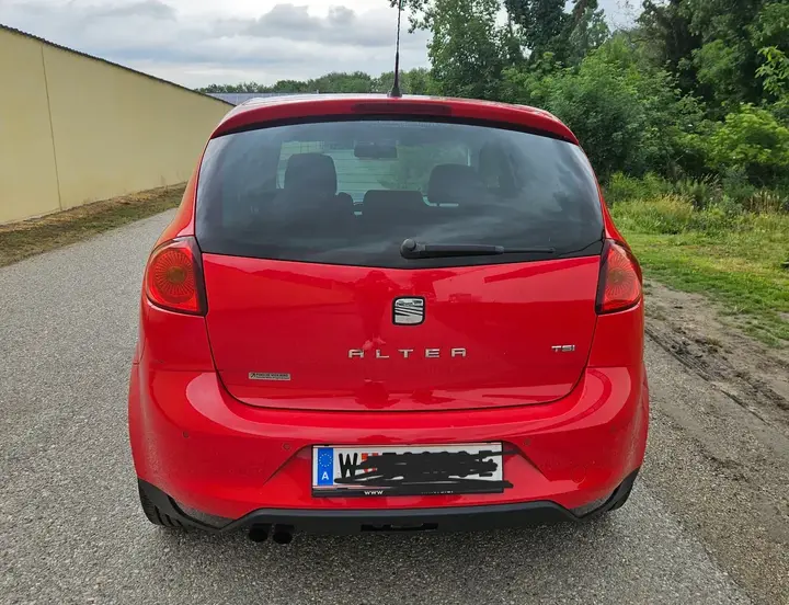 Seat Altea 2014 photo 2