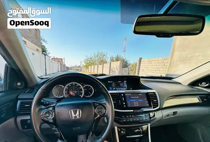 Honda Accord 2017 photo 4