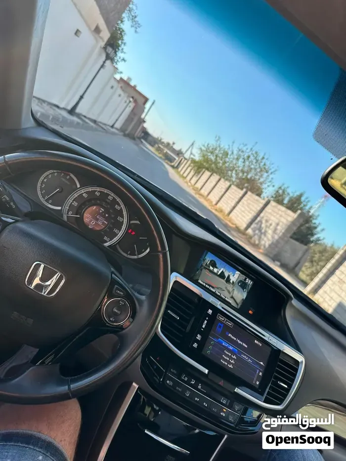 Honda Accord 2017 photo 3