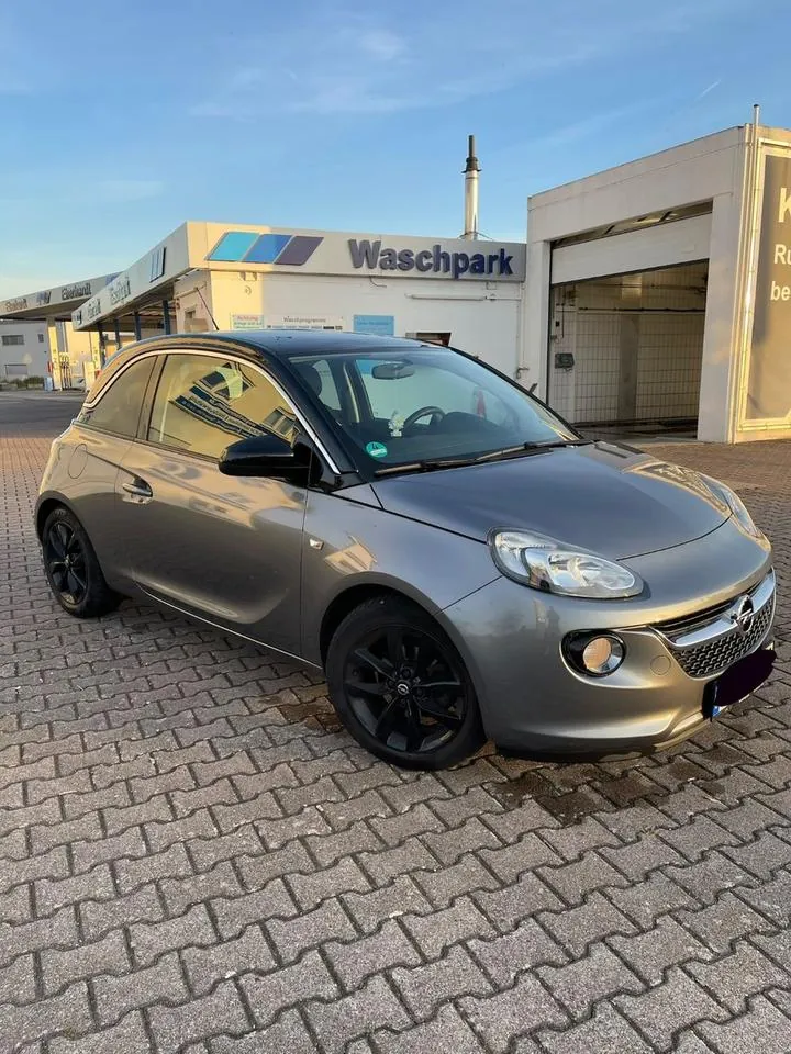 Opel Adam