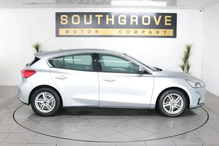 Ford Focus 2019 photo 4