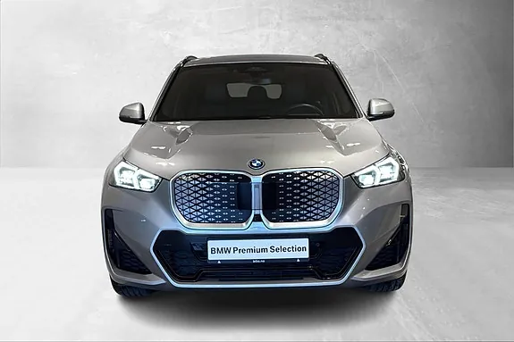 BMW Ix1 2026 photo 4