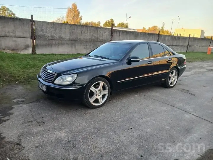 Mercedes-Benz S320 2002 photo 3