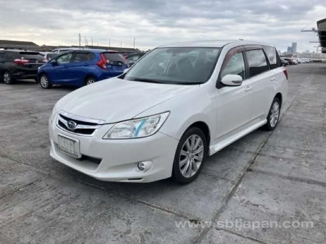 Subaru Exiga 2008 photo 2