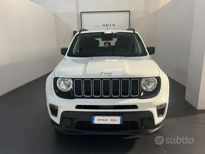 Jeep Renegade 2022 photo 2
