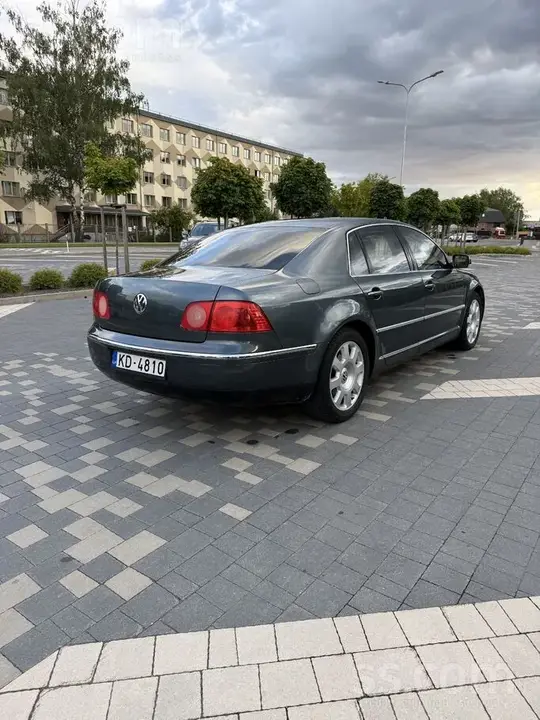 Volkswagen Phaeton 2005 photo 4