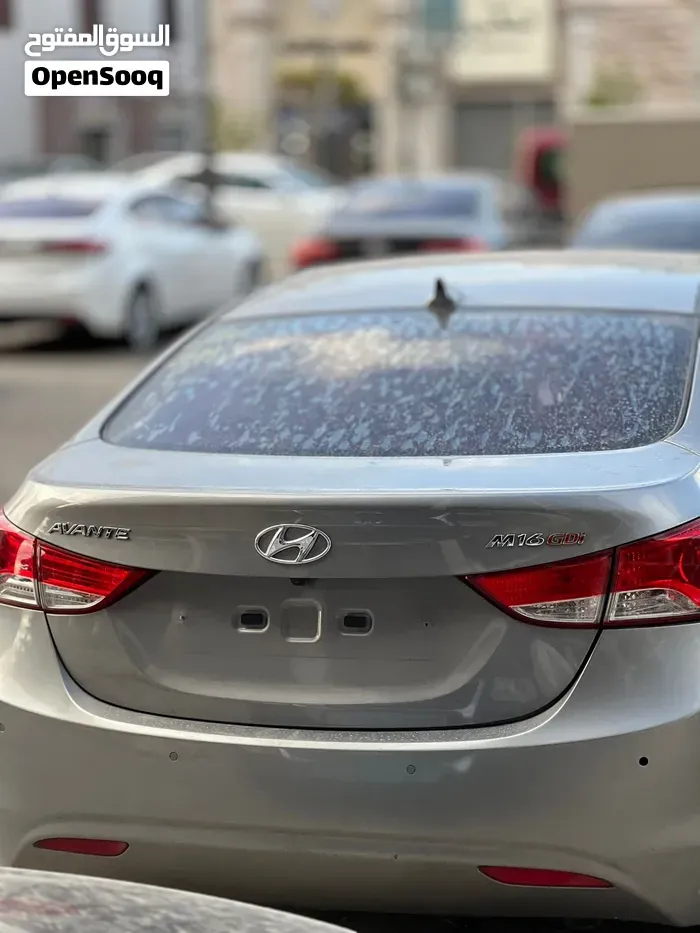 Hyundai Elantra 2012 photo 2