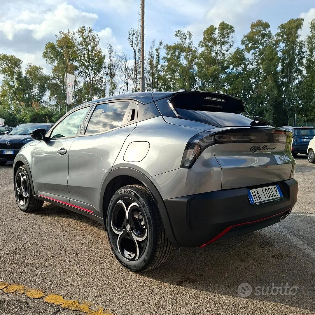 Alfa Romeo Junior 2025 photo 5
