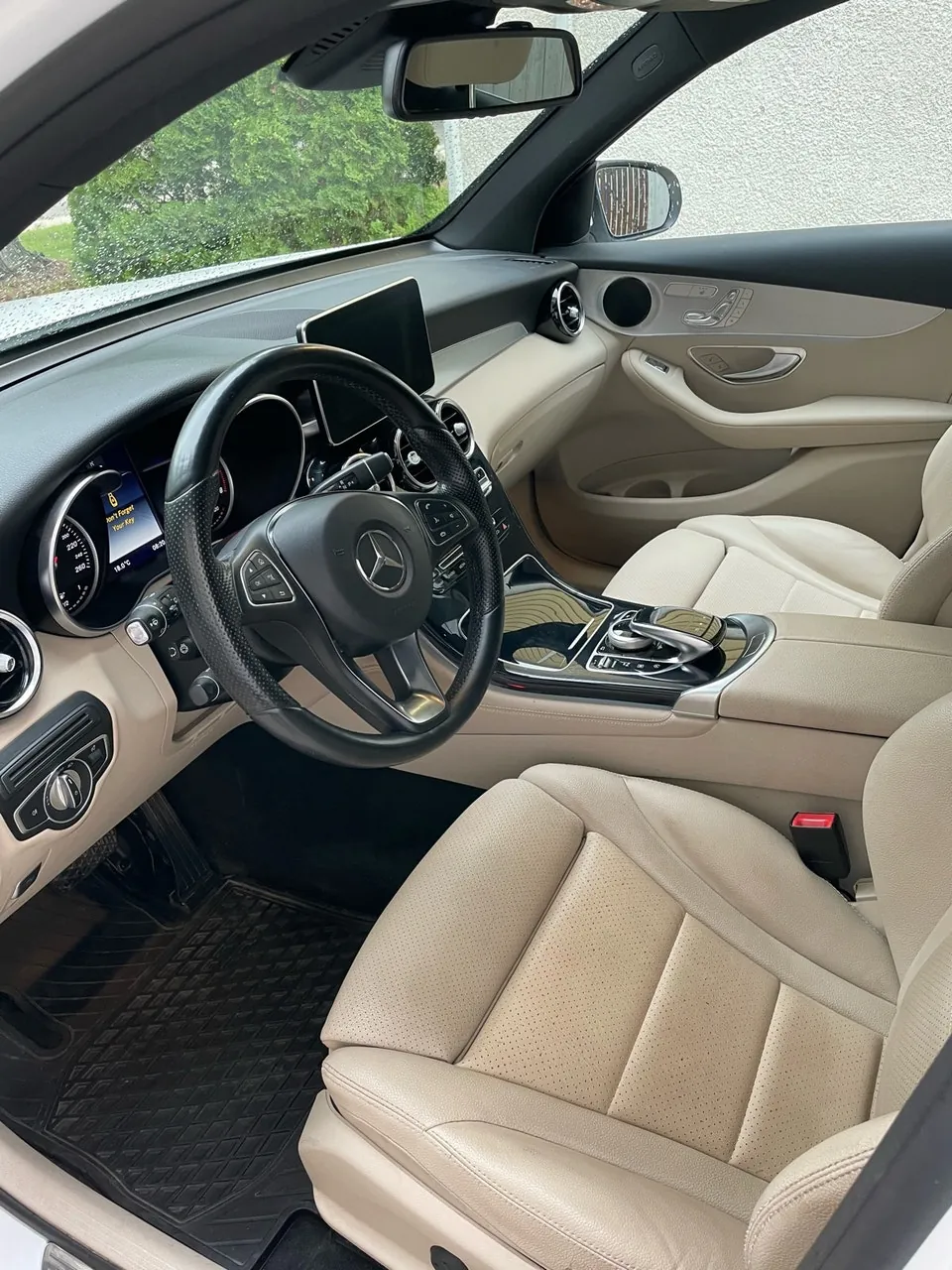 Mercedes-Benz Glc 2017 photo 4