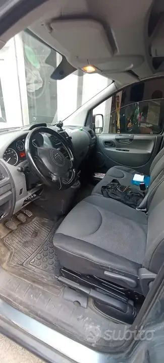 Citroen Jumpy 2010 photo 3