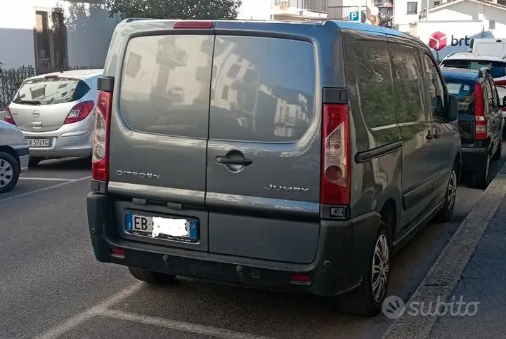 Citroen Jumpy 2010 photo 2