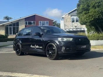 Audi Q7 2016 photo 2