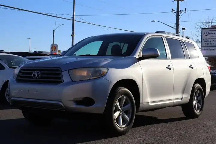 Toyota Highlander 2010 photo 3