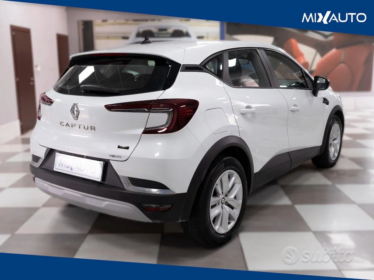 Renault Captur 2023 photo 5