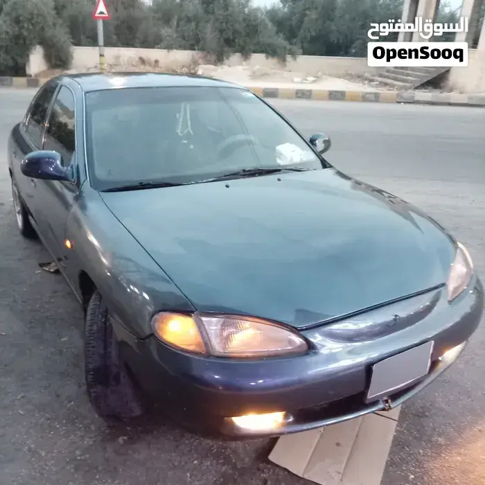 Hyundai Avante 1996 photo 3