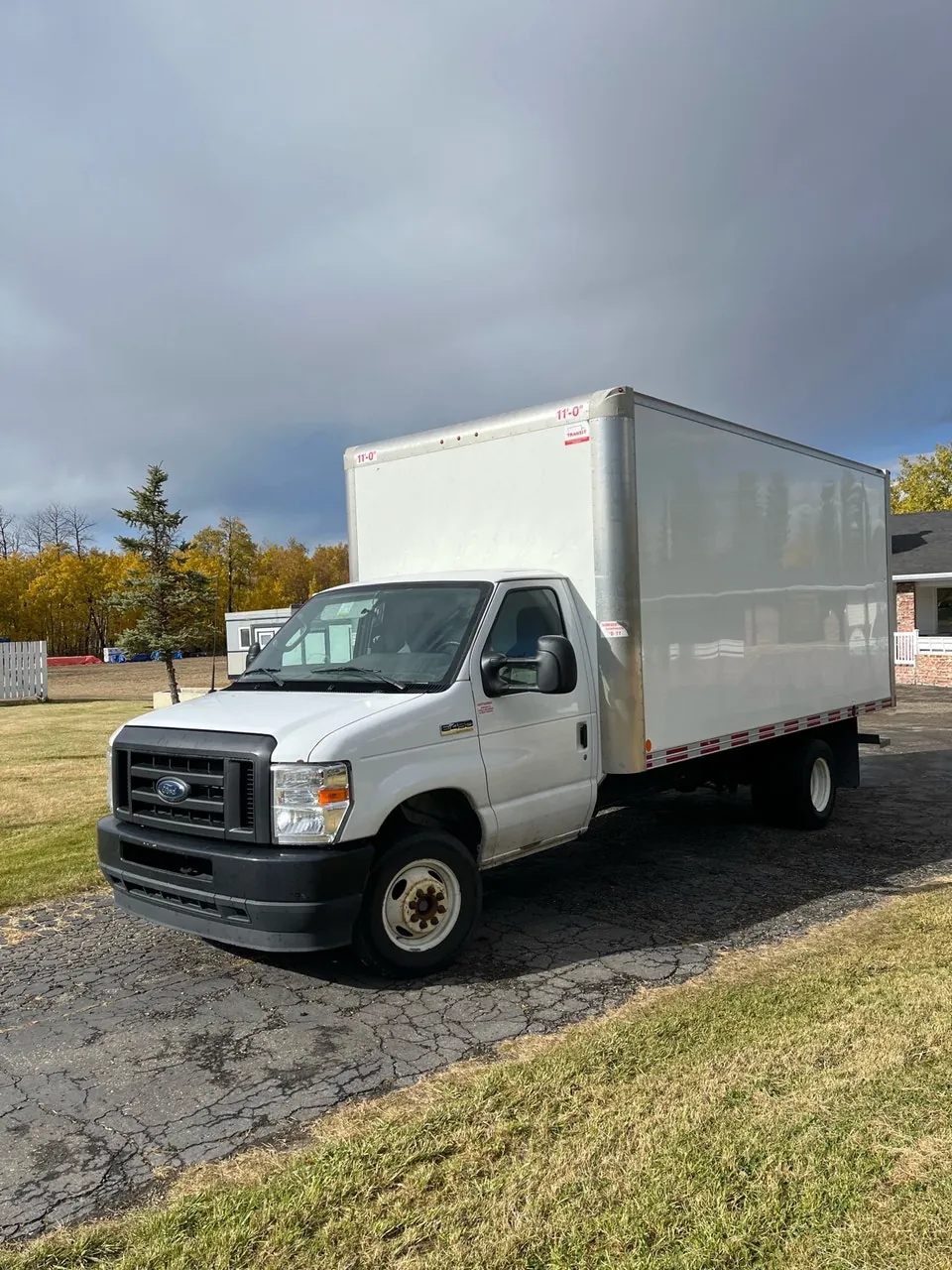 Ford E-450 2024 photo 3