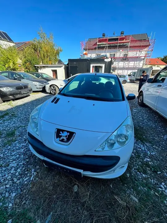 Peugeot 206