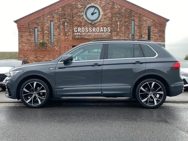 Volkswagen Tiguan 2023 photo 2