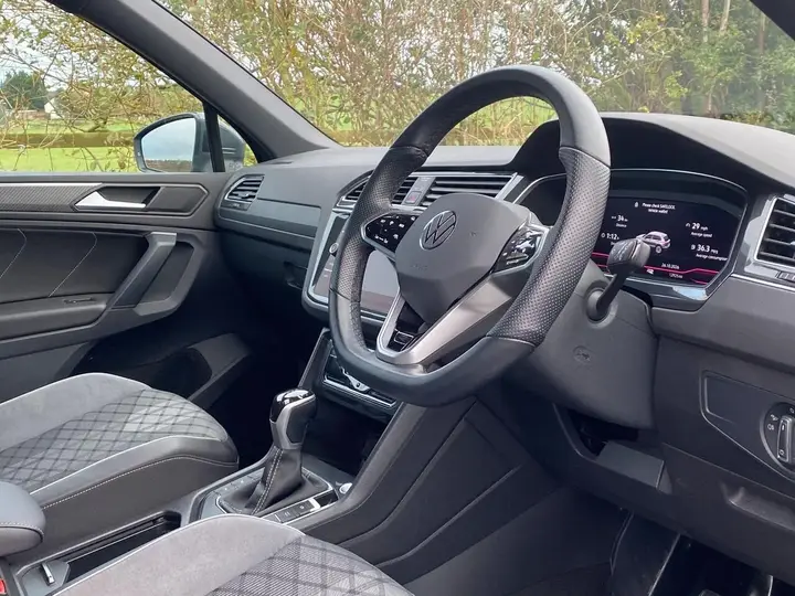 Volkswagen Tiguan 2023 photo 4
