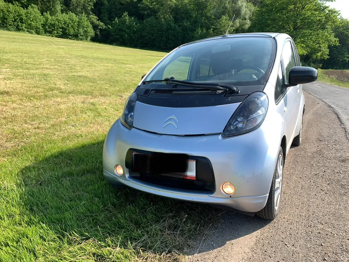 Citroen C-Zero 2012 photo 3