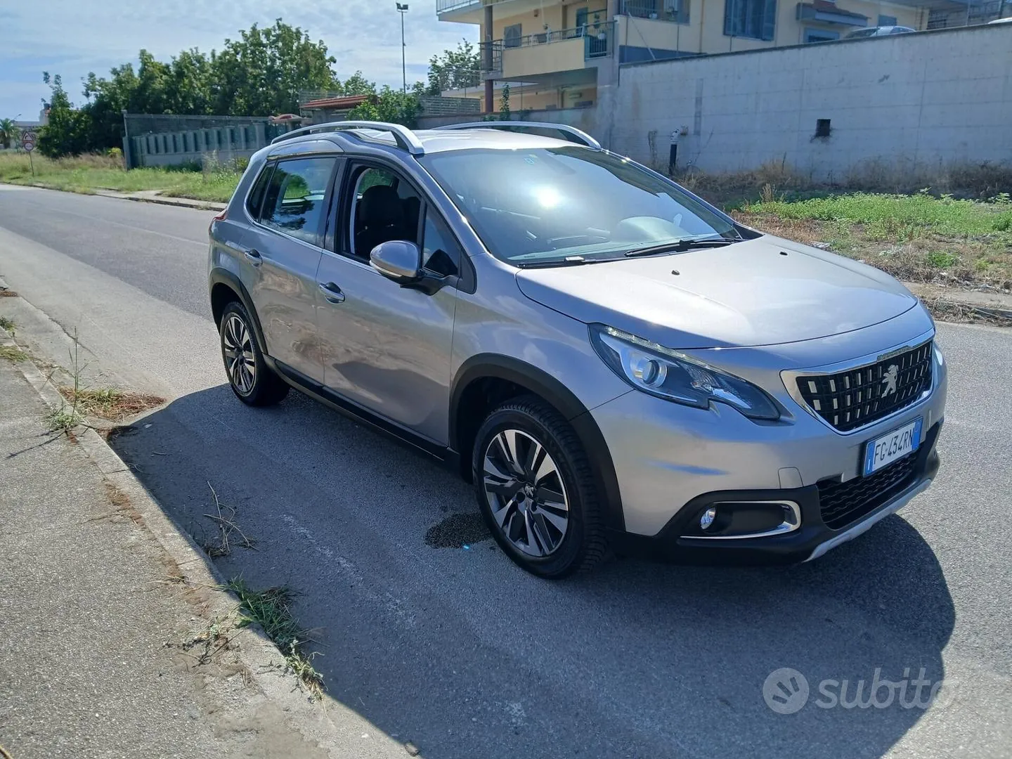 Peugeot 2008 2017 photo 2