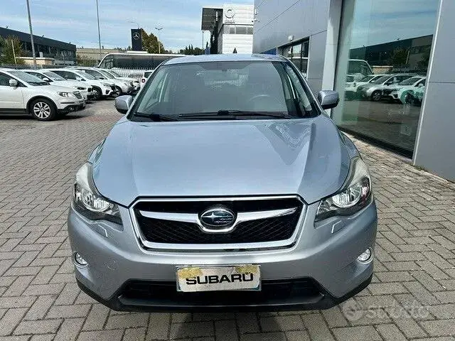 Subaru Xv 2014 photo 2