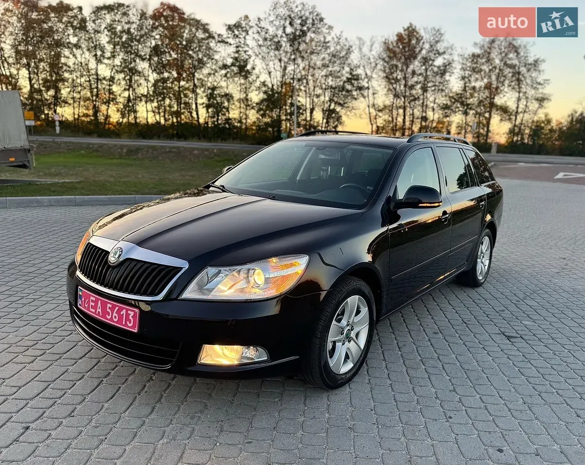 Skoda Octavia 2013 photo 2