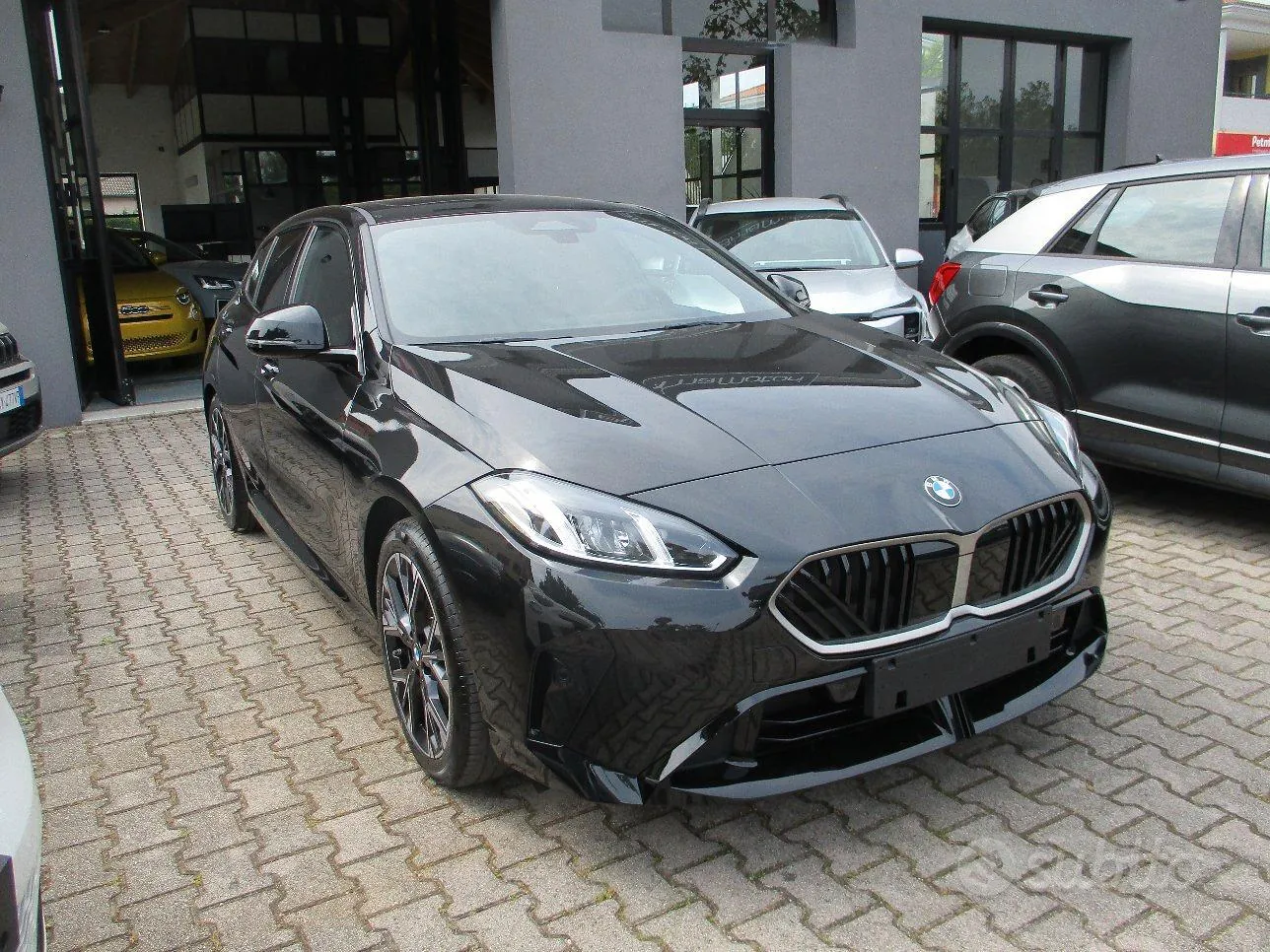 BMW 120