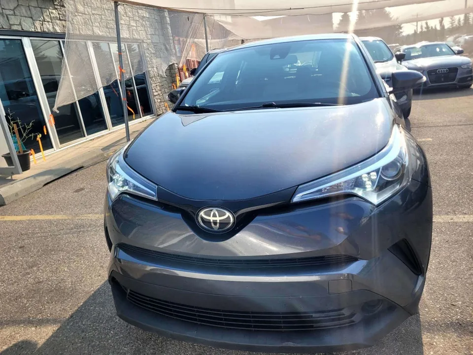 Toyota C-Hr 2019 photo 4