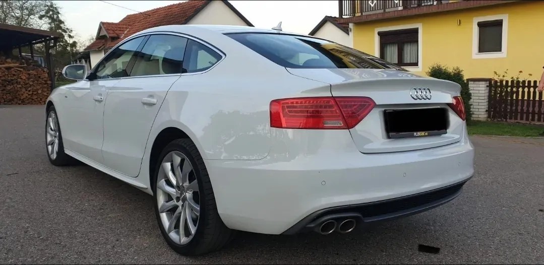 Audi A5 2015 photo 2