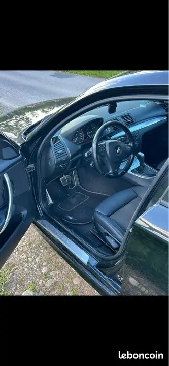 BMW 1 Series 2011 photo 2