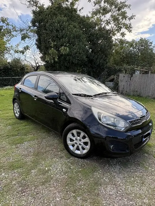 Kia Rio 2013 photo 2