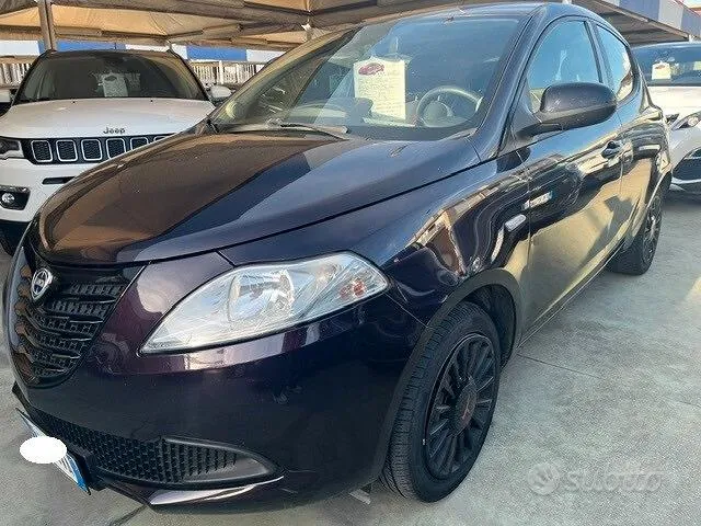 Lancia Ypsilon 2014 photo 3