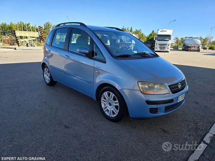 Fiat Idea 2004 photo 3