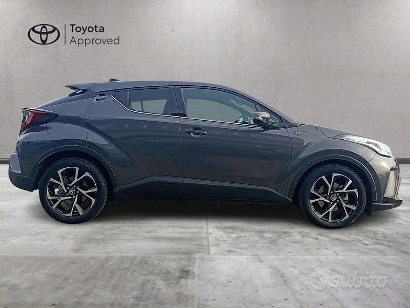 Toyota C-Hr 2020 photo 4