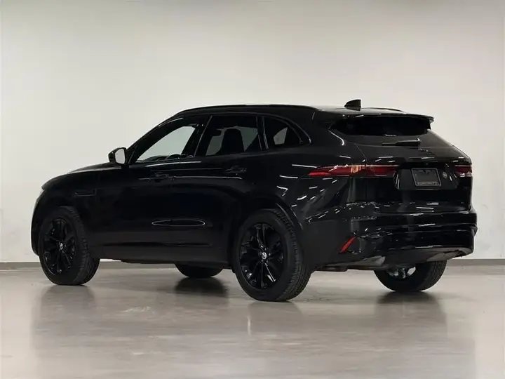Jaguar F-Pace 2026 photo 5