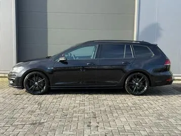 Volkswagen Golf 2020 photo 2